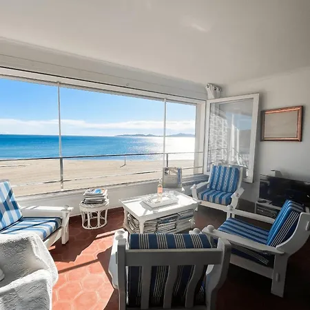 4-room On The With Sea-view Apartamento *