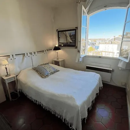 4-room On The With Sea-view Apartamento Grimaud
