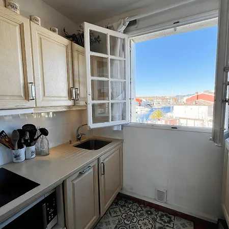 4-room On The With Sea-view *